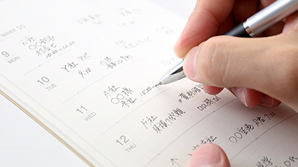 裏写りせず、なめらかな書き心地
